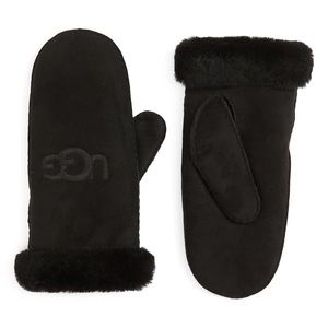 Ugg shearling mitts. Brand new. Never worn. Size L